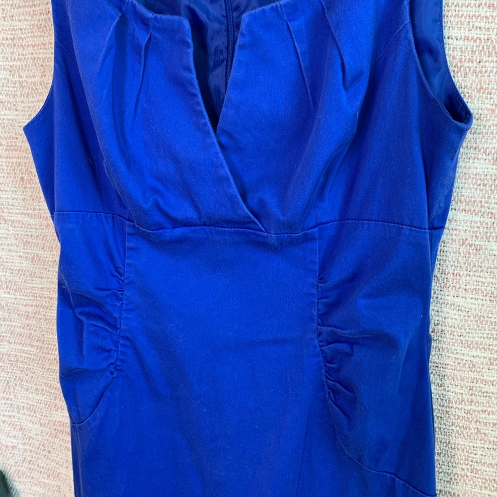 [London Times] Midi Ruched Shift Dress - Picture 2 of 7